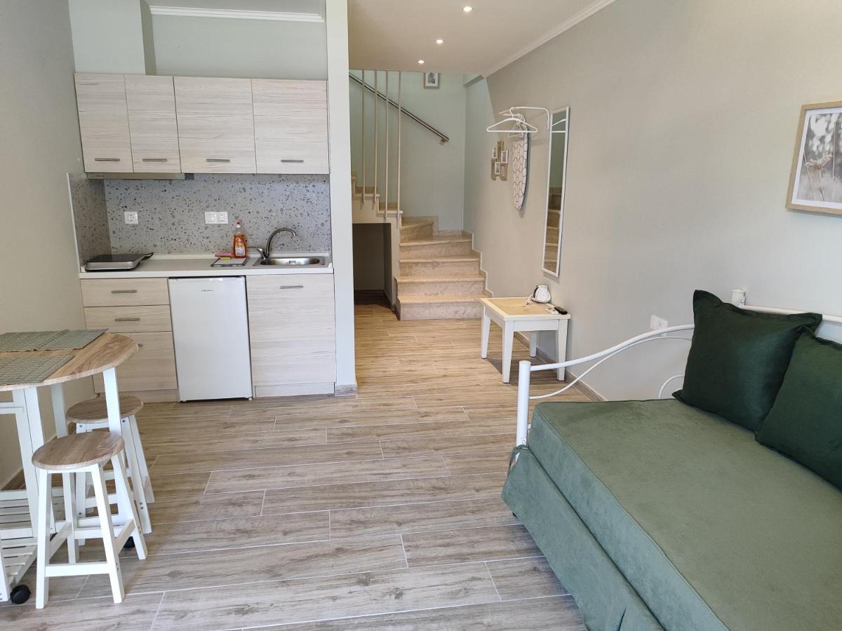 Kamares Suites 2 Nea Kallikrateia Екстериор снимка